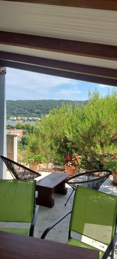 Studio Apartman Tariba Supetarska Draga Exterior photo